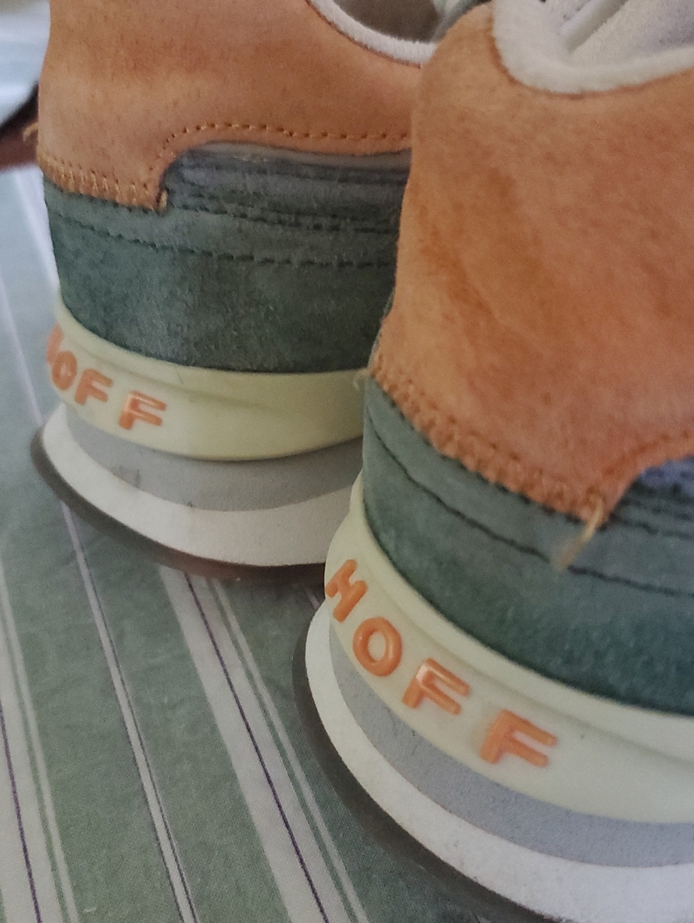Ladies Suede Sneaker in Orange and Blue